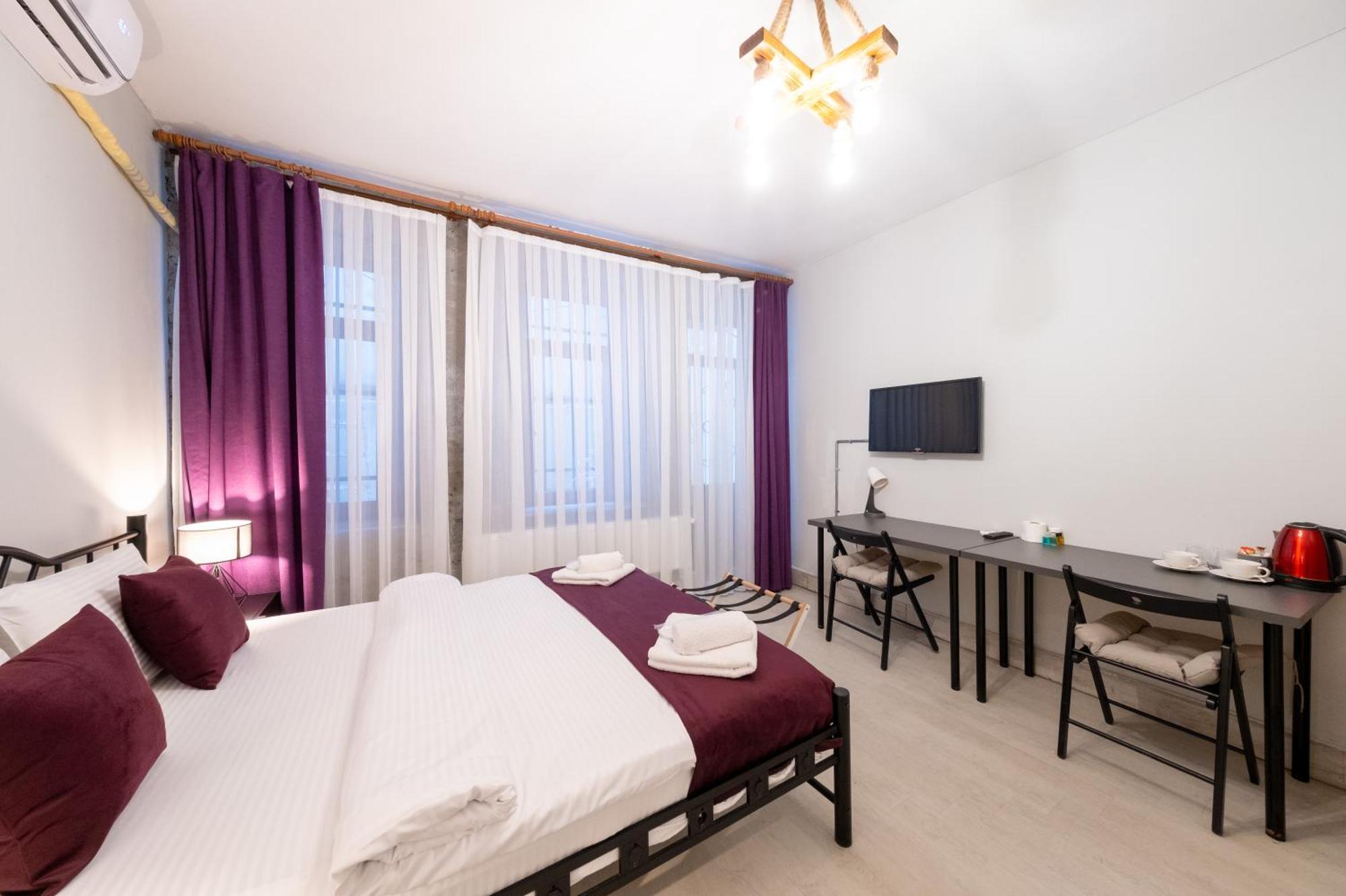 Отель The Luxury Frame Suites